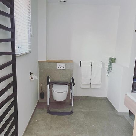 Mina En Family Bed And Breakfast Meise Luaran gambar